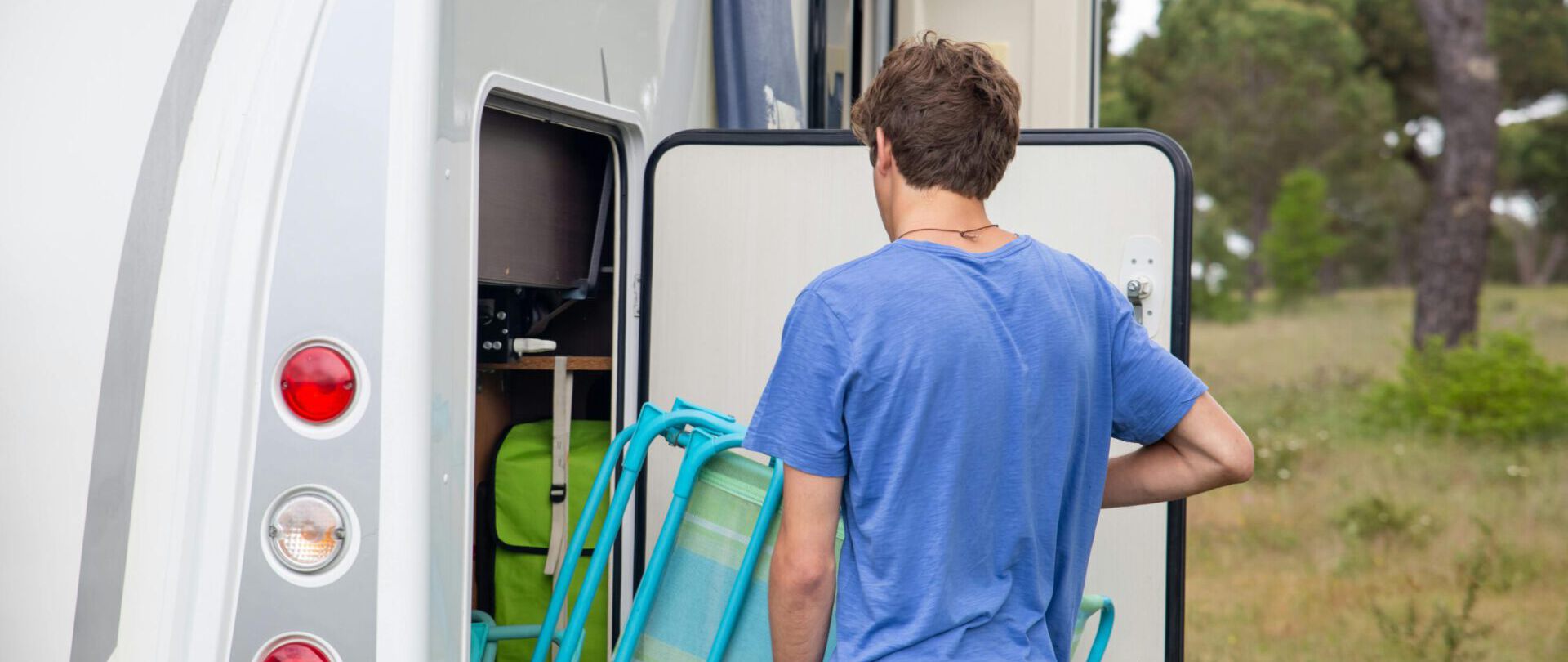 Schone caravan die er weer als nieuw uitziet, een resultaat van het schoonmaken met Multiwas.